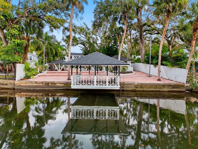 7214 N OLA AVENUE, Tampa, FL 33604