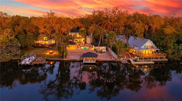 7214 N OLA AVENUE, Tampa, FL 33604