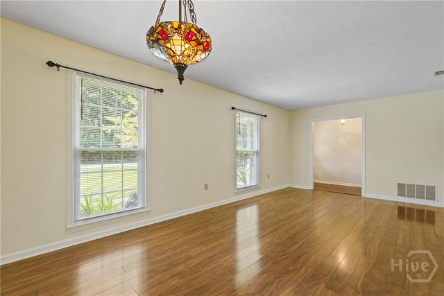 628 Suncrest Boulevard, Savannah, GA 31410