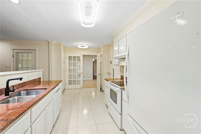 628 Suncrest Boulevard, Savannah, GA 31410