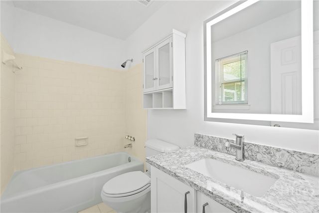 628 Suncrest Boulevard, Savannah, GA 31410