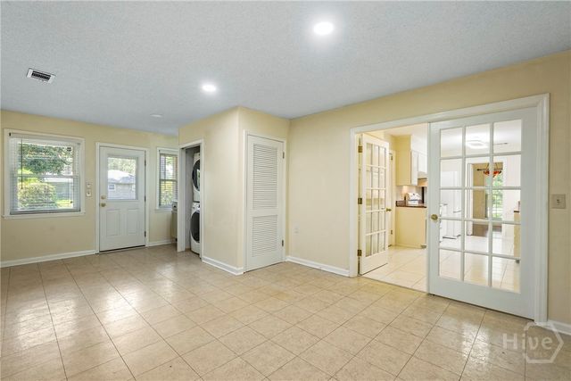 628 Suncrest Boulevard, Savannah, GA 31410