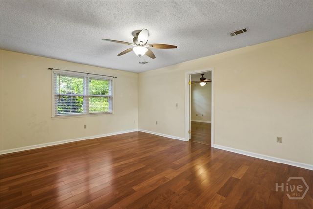 628 Suncrest Boulevard, Savannah, GA 31410