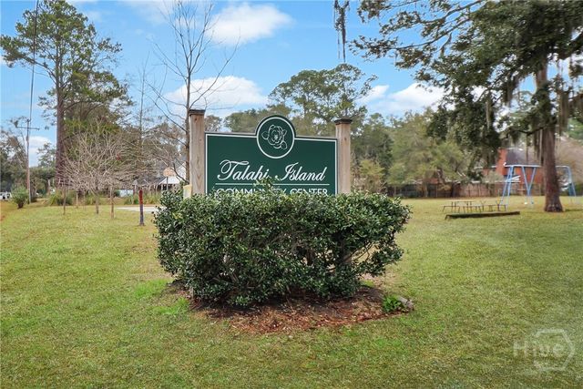 628 Suncrest Boulevard, Savannah, GA 31410