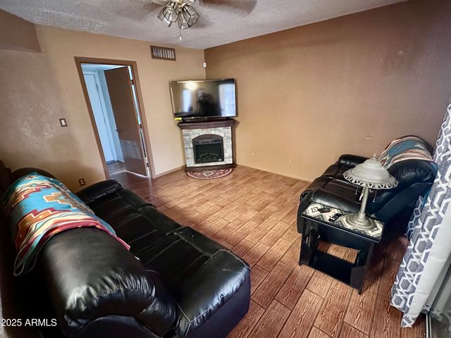 23838 N 38TH Drive, Glendale, AZ 85310