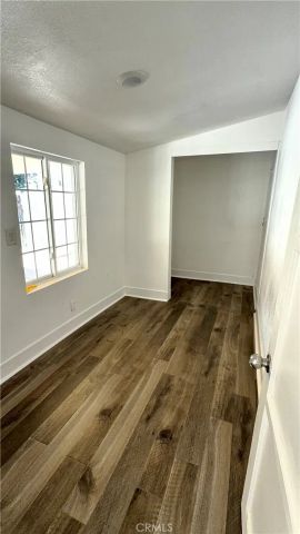 7253 Loma Verde Avenue, Canoga Park, CA 91303