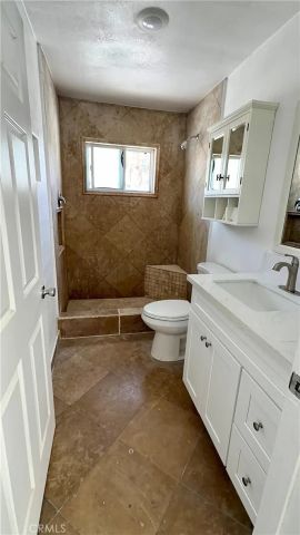 7253 Loma Verde Avenue, Canoga Park, CA 91303