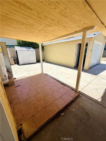 7253 Loma Verde Avenue, Canoga Park, CA 91303