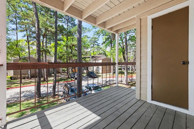3500 Tangle Brush Drive 83, The Woodlands, TX 77381