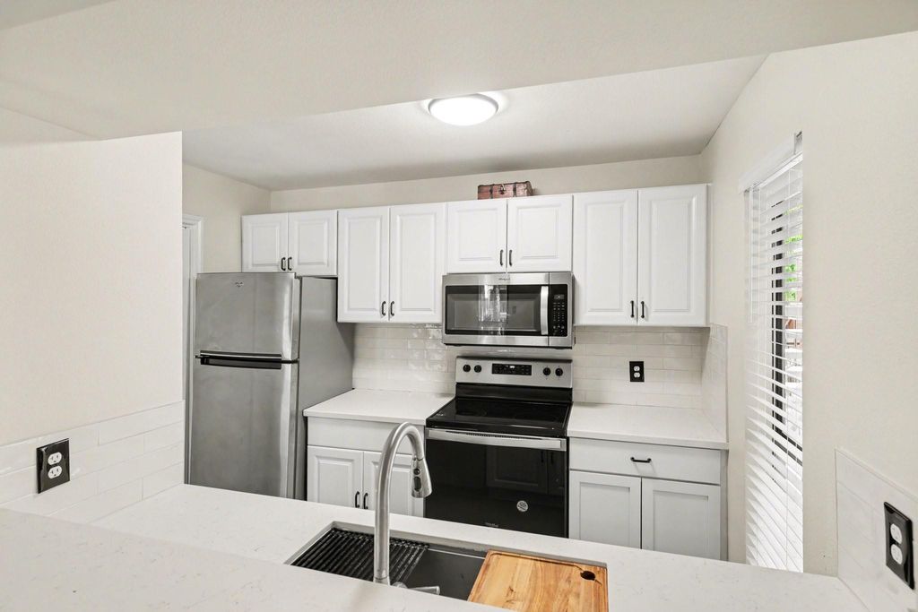 3500 Tangle Brush Drive 83, The Woodlands, TX 77381