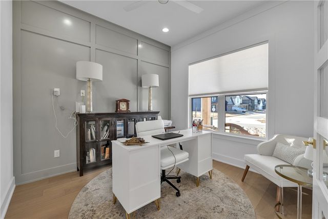 6107 S 41st Street, Rogers, AR 72758