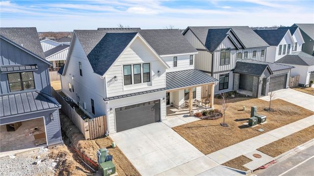 6107 S 41st Street, Rogers, AR 72758