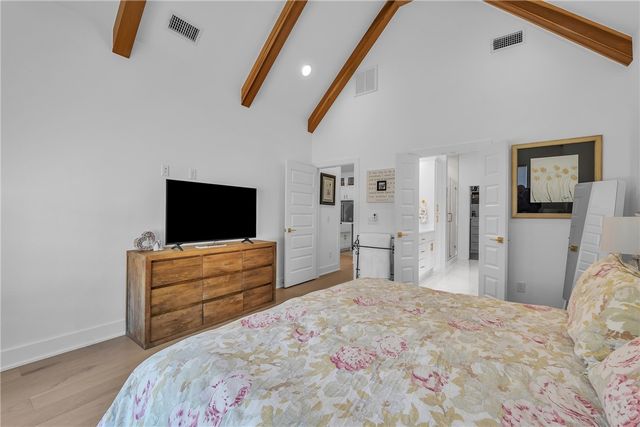 6107 S 41st Street, Rogers, AR 72758