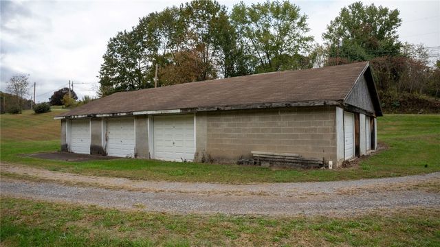 165 Frailey Rd, Plumcreek Twp, PA 15774