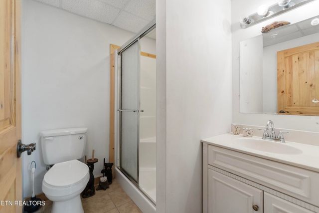 1107 Momma Bear Way, Sevierville, TN 37876