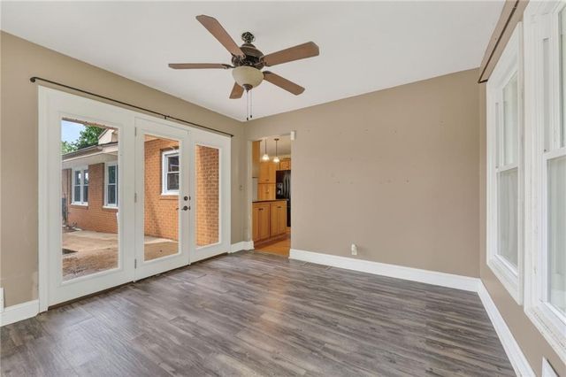 203 S Titus Avenue, Excelsior Springs, MO 64024