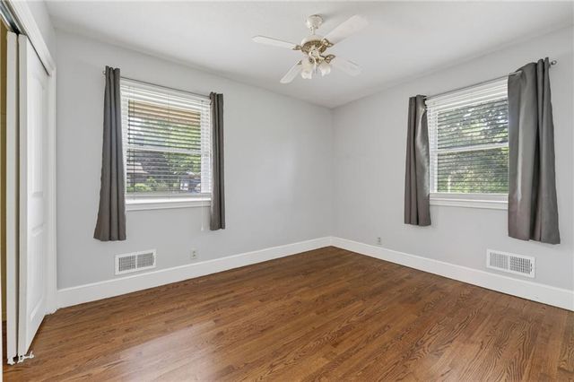 203 S Titus Avenue, Excelsior Springs, MO 64024
