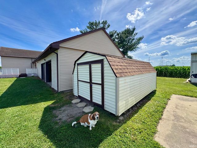 394 E 300 S Road, Princeton, IN 47670
