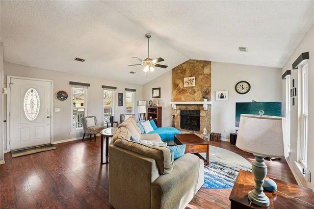 4128 Buckingham Place, Duluth, GA 30096