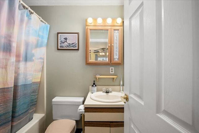 155 Hamilton St 3, Worcester, MA 01604