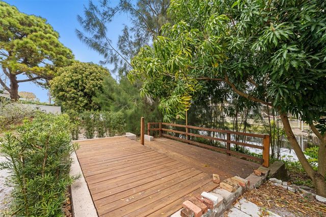 1363 ESSEX DRIVE, Clearwater, FL 33756