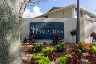 222 BERRY TREE PLACE 222, Brandon, FL 33510