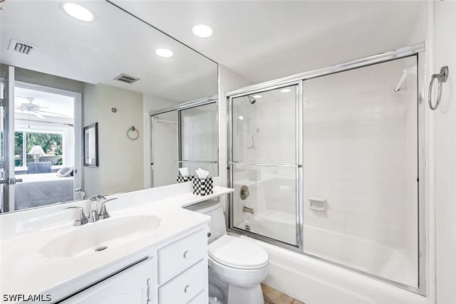 2216 Gulf Shore BLVD N R3, Naples, FL 34102