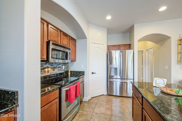 1487 E ANGELINE Avenue, San Tan Valley, AZ 85140