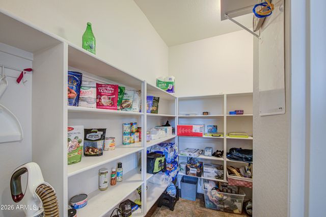 1487 E ANGELINE Avenue, San Tan Valley, AZ 85140