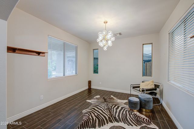 1487 E ANGELINE Avenue, San Tan Valley, AZ 85140