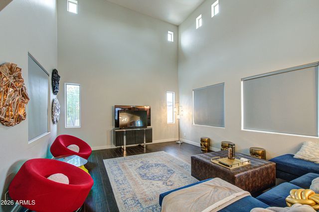 1487 E ANGELINE Avenue, San Tan Valley, AZ 85140