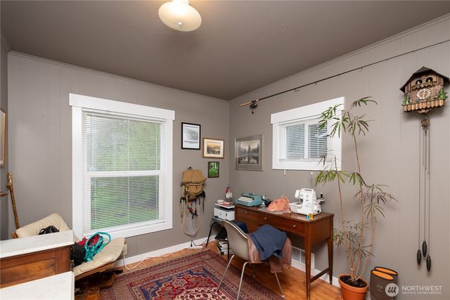 1031 W Glenwood St, Port Angeles, WA 98363