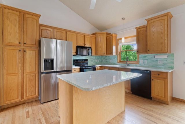 600 Topaz Lane, Hudson, WI 54016