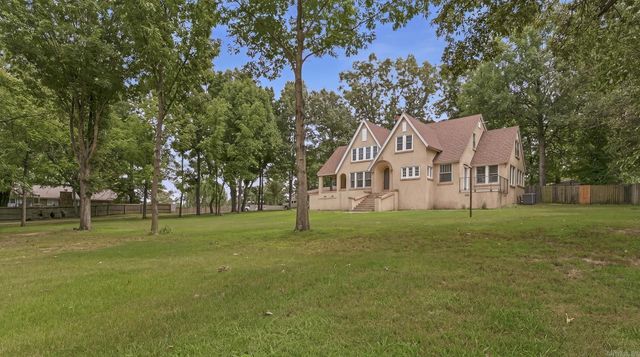 1304 Wirt, Paragould, AR 72450