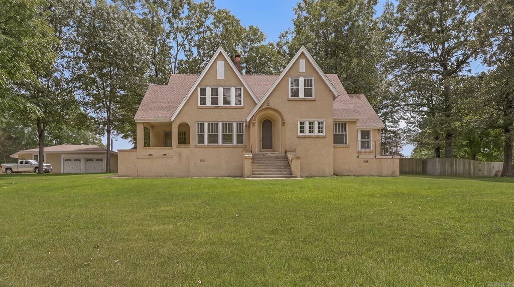1304 Wirt, Paragould, AR 72450