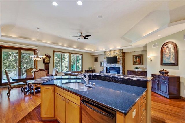 5021 Prairie Rose Court, Middleton, WI 53562