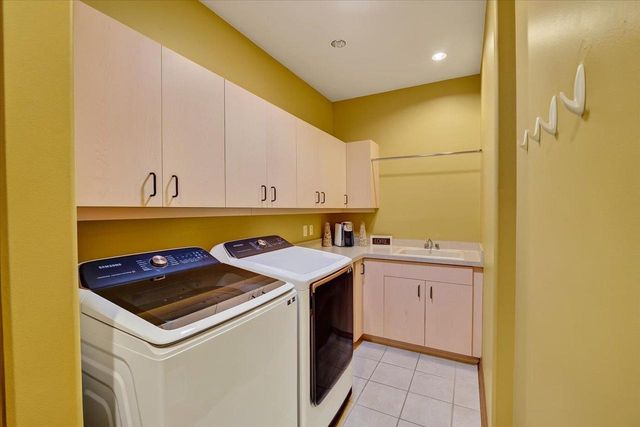 5021 Prairie Rose Court, Middleton, WI 53562