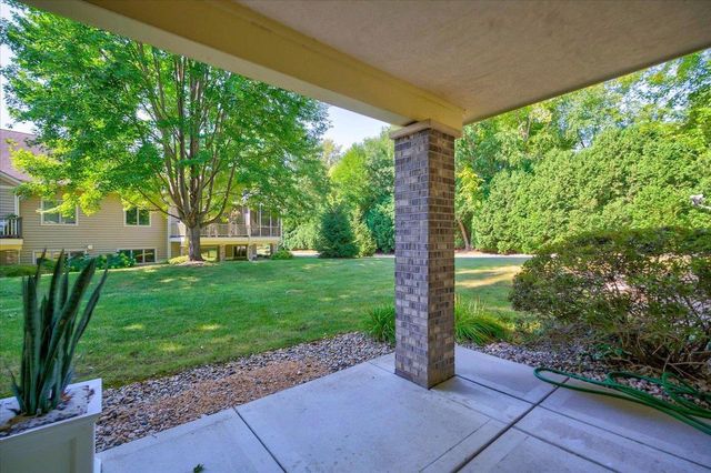 5021 Prairie Rose Court, Middleton, WI 53562