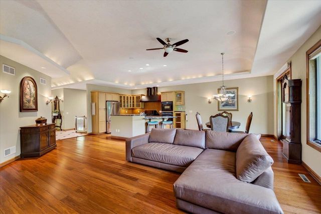 5021 Prairie Rose Court, Middleton, WI 53562