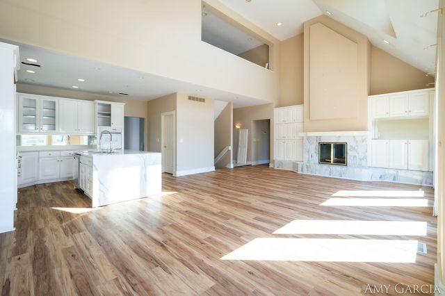 7405 Old Lantern Drive SE, Caledonia, MI 49316