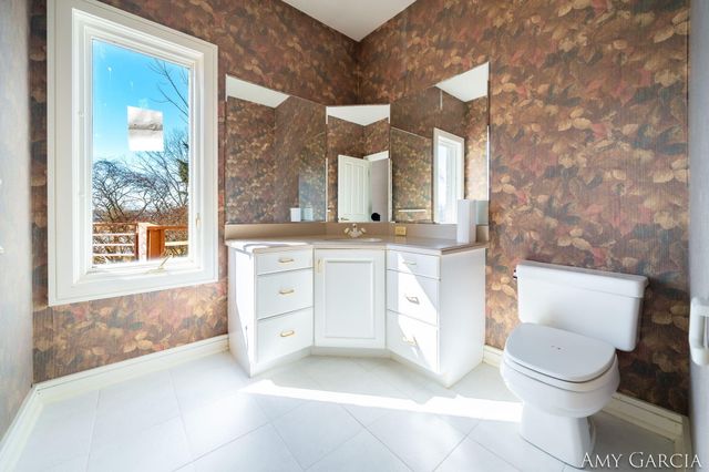 7405 Old Lantern Drive SE, Caledonia, MI 49316