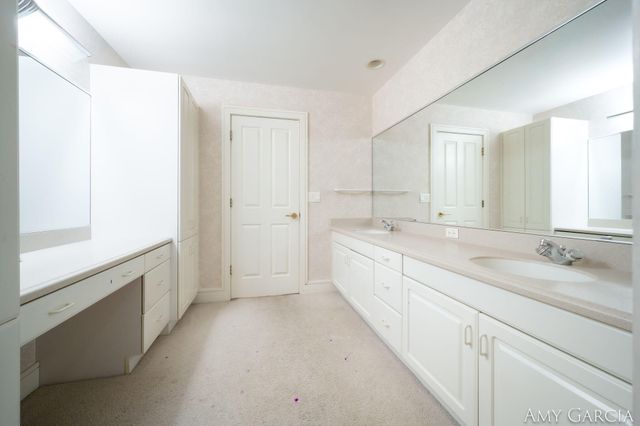 7405 Old Lantern Drive SE, Caledonia, MI 49316