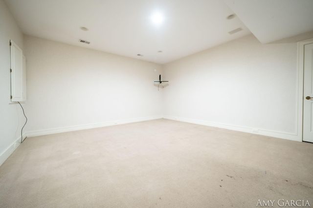 7405 Old Lantern Drive SE, Caledonia, MI 49316