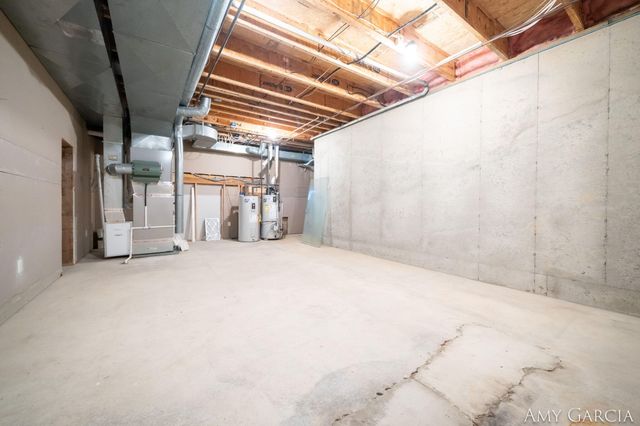 7405 Old Lantern Drive SE, Caledonia, MI 49316