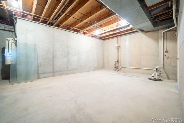 7405 Old Lantern Drive SE, Caledonia, MI 49316