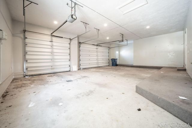 7405 Old Lantern Drive SE, Caledonia, MI 49316