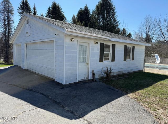 36 O'Neil Avenue, Johnstown, NY 12095