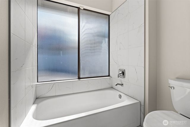 165 S 293rd Street, Federal Way, WA 98003