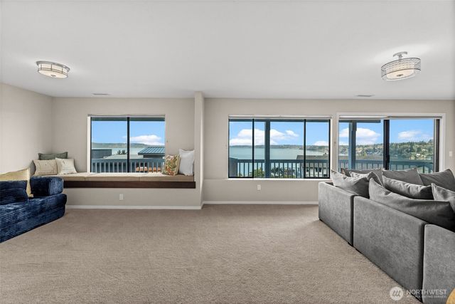 165 S 293rd Street, Federal Way, WA 98003