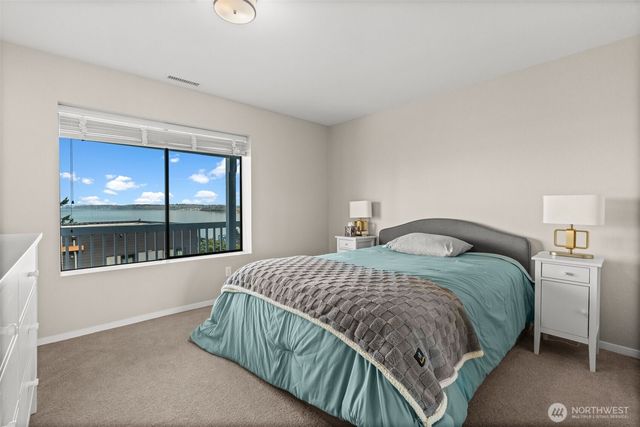 165 S 293rd Street, Federal Way, WA 98003